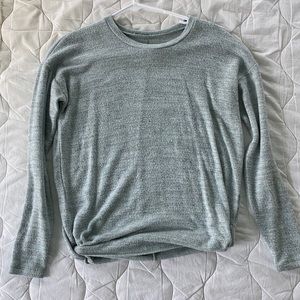 🦋3/$20 AE tie sweater